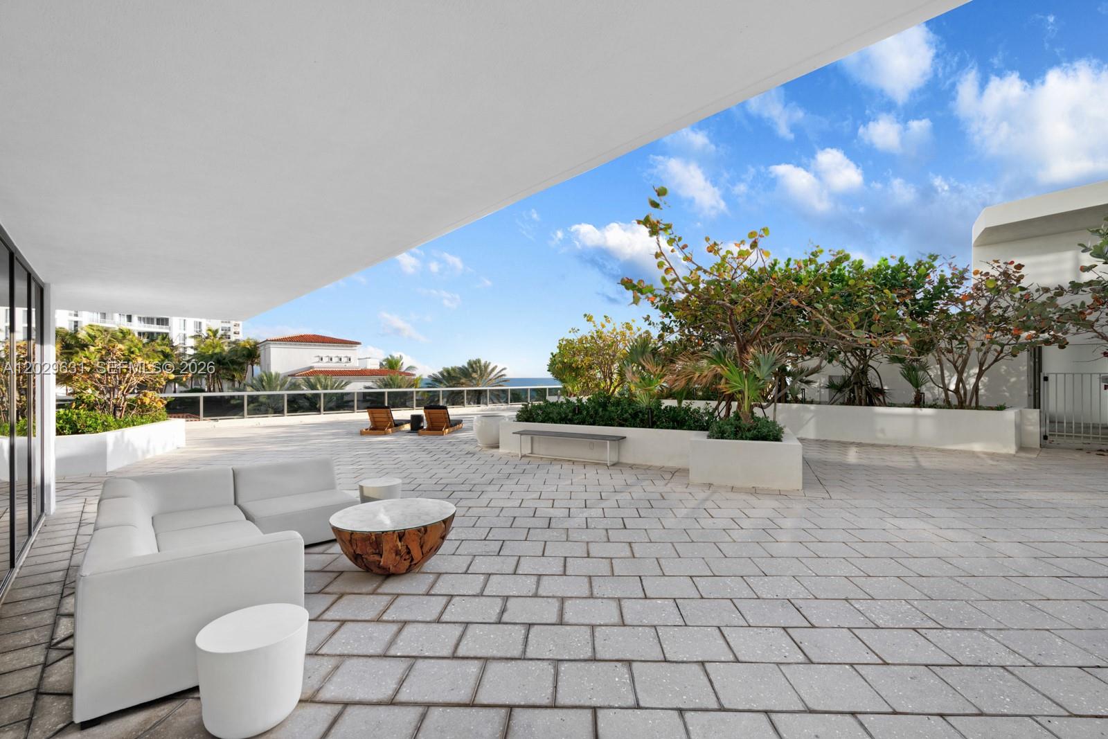 5875 Collins Ave #501, Miami Beach FL 33140