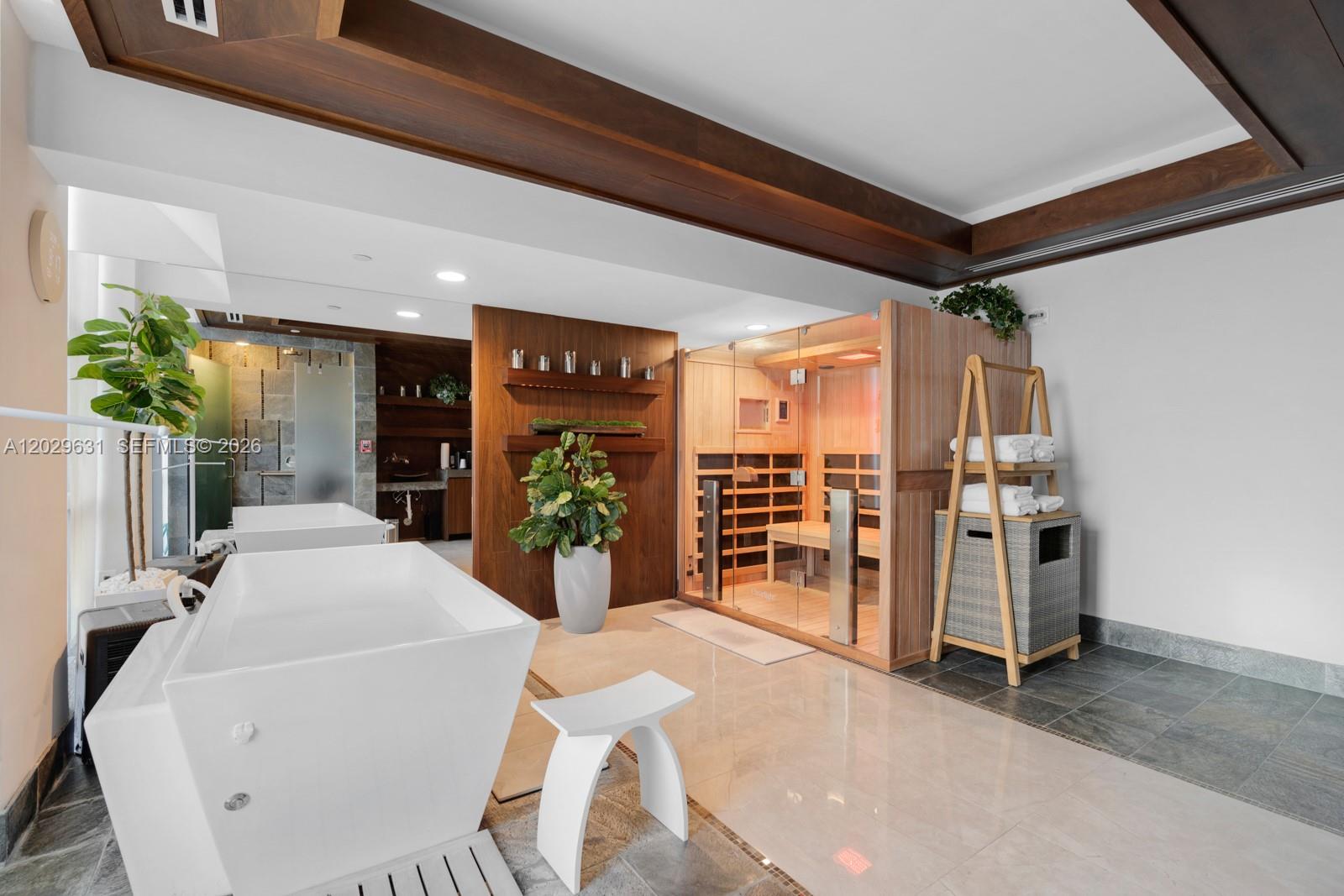 5875 Collins Ave #501, Miami Beach FL 33140