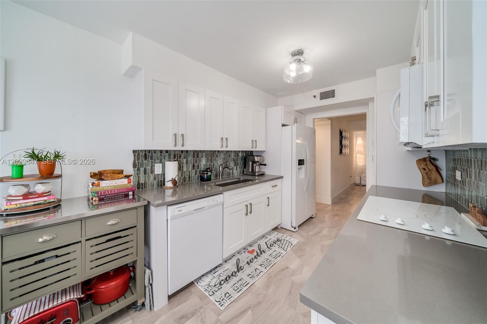 1201 S Ocean Dr #1105N, Hollywood FL 33019