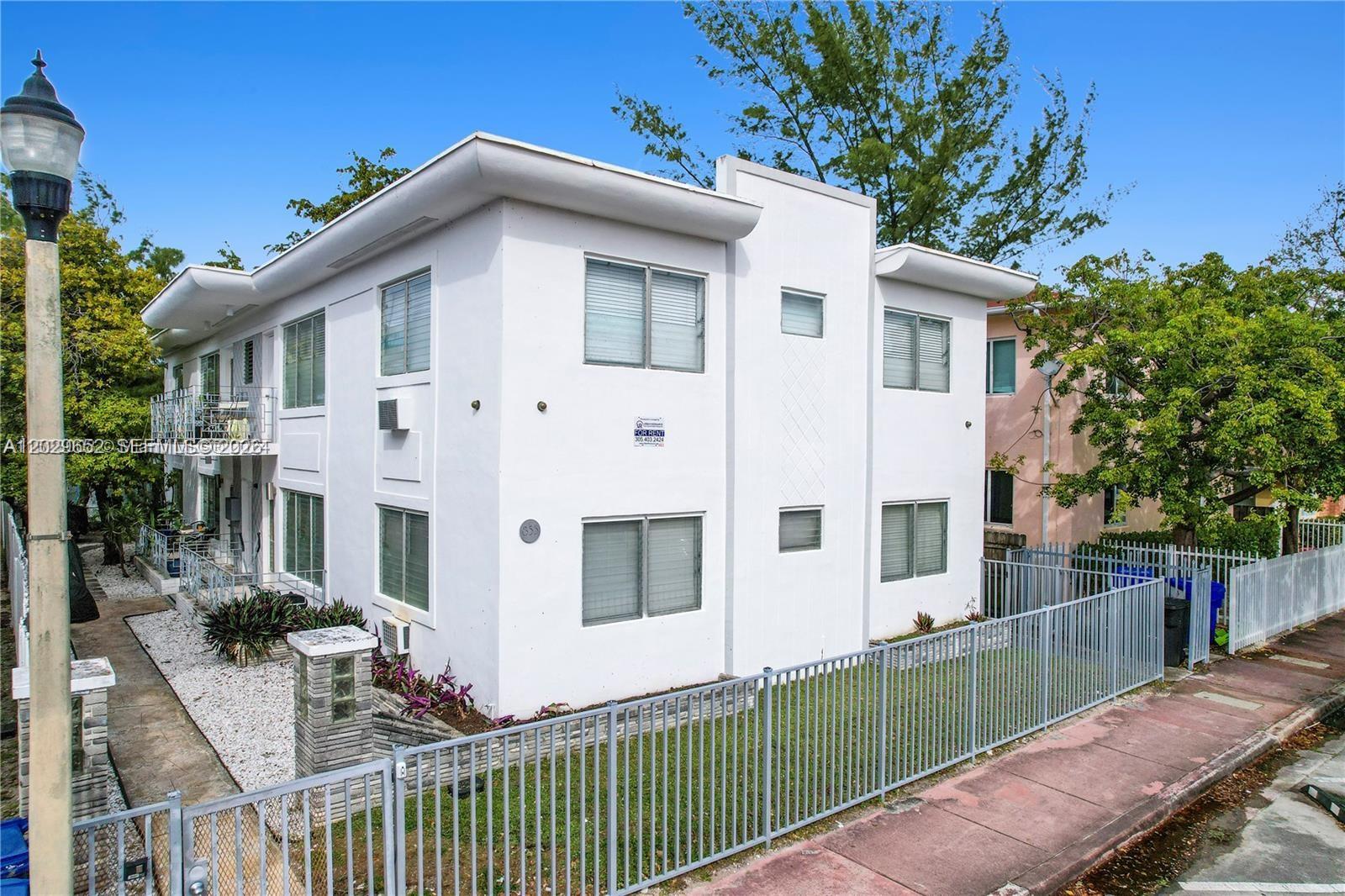 855 80th St #4, Miami Beach FL 33141
