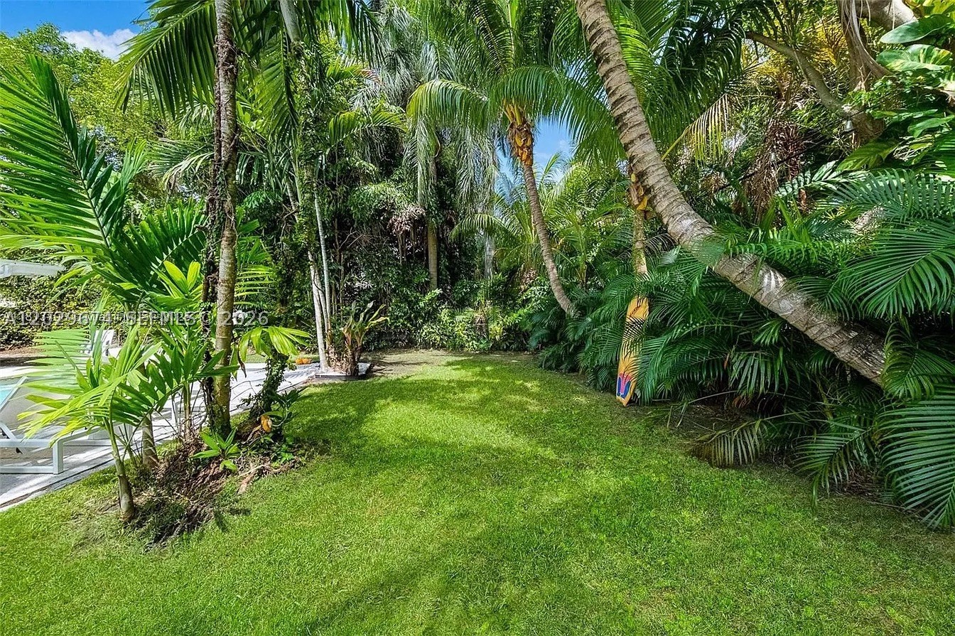 1255 NE 93rd St, Miami Shores FL 33138