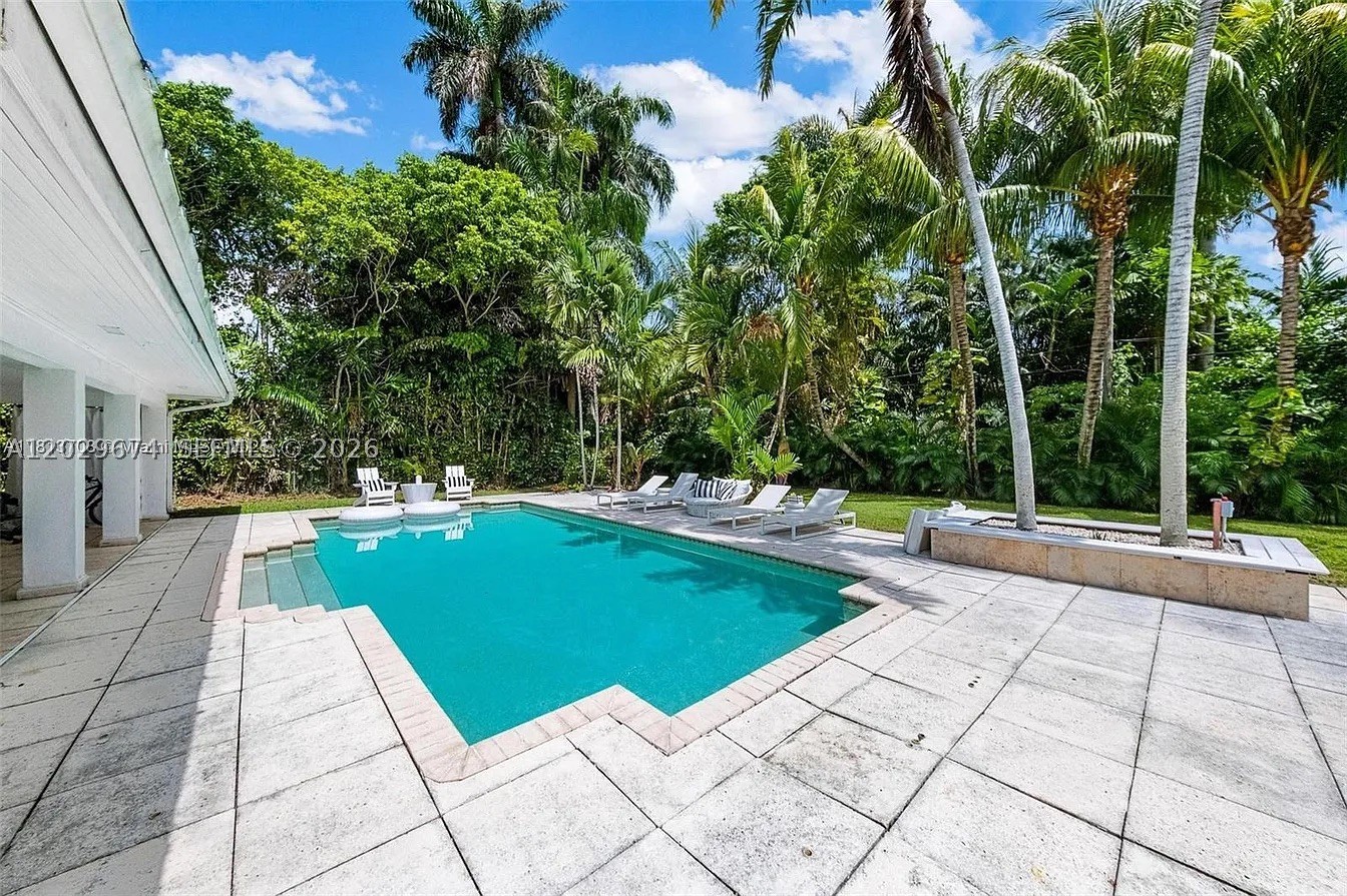 1255 NE 93rd St, Miami Shores FL 33138