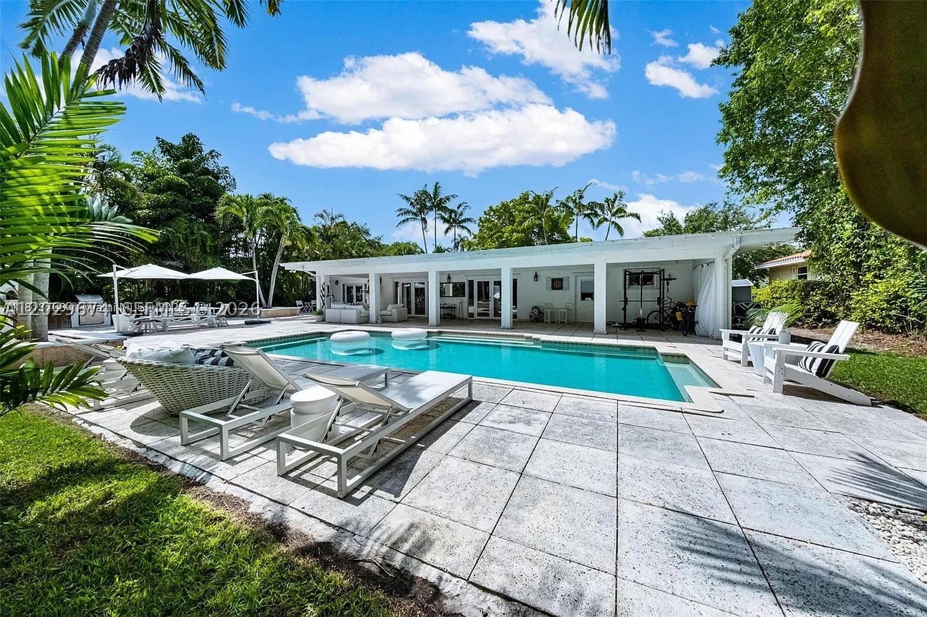 1255 NE 93rd St, Miami Shores FL 33138