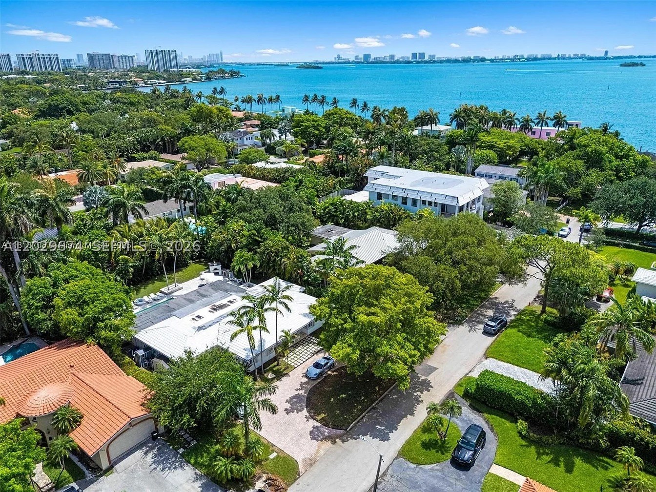 1255 NE 93rd St, Miami Shores FL 33138