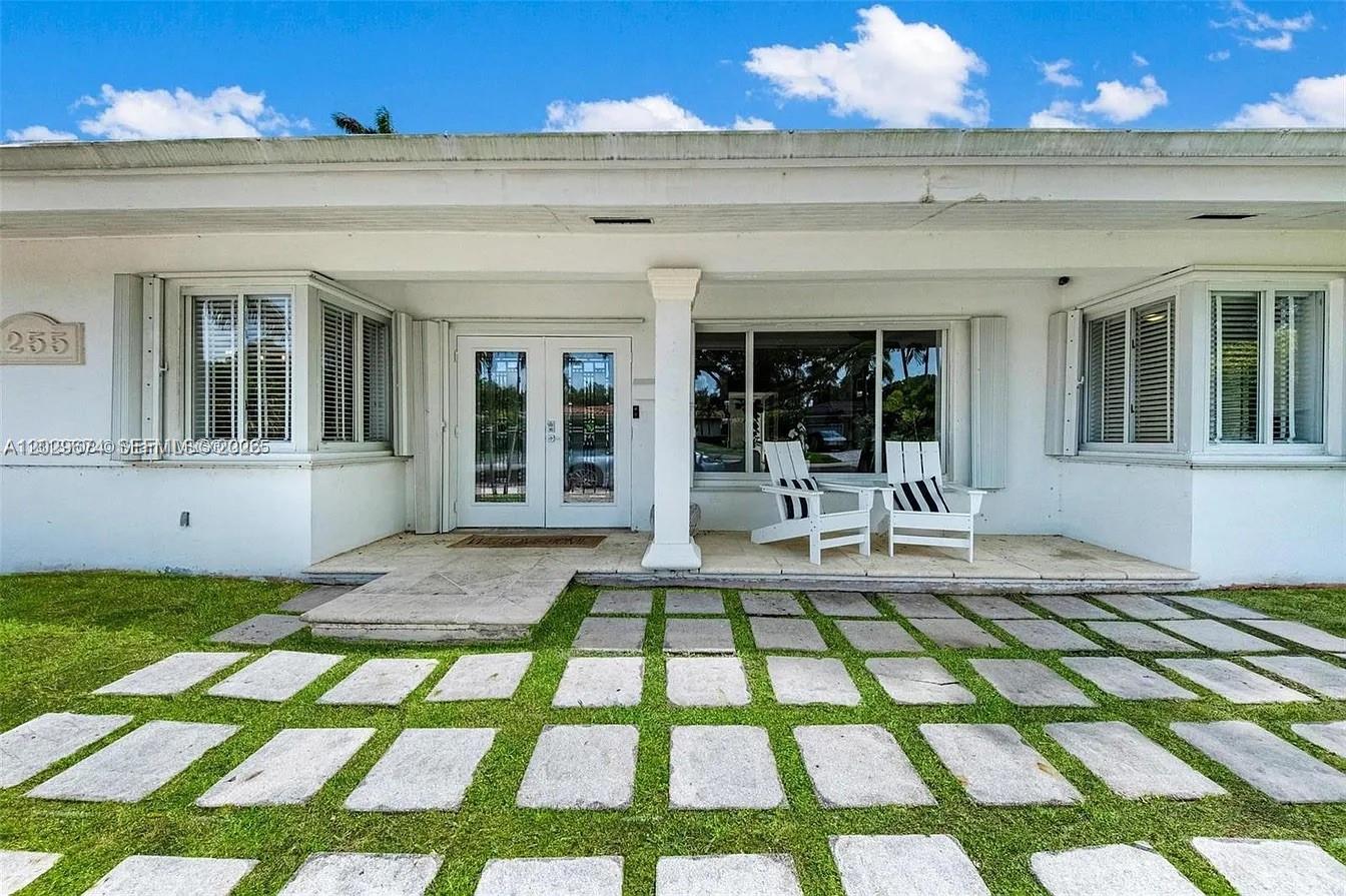 1255 NE 93rd St, Miami Shores FL 33138