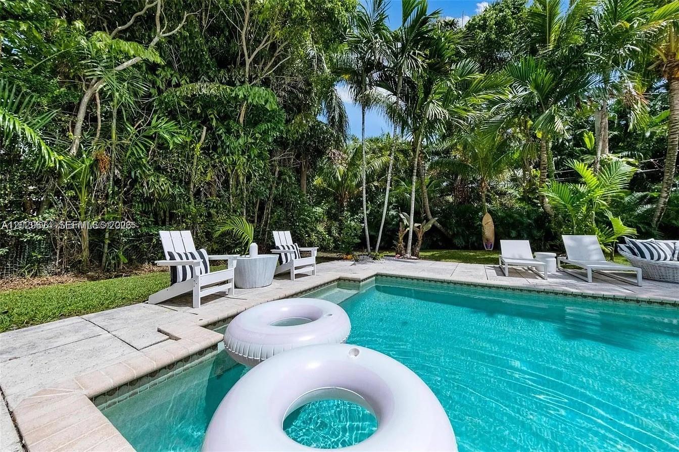 1255 NE 93rd St, Miami Shores FL 33138