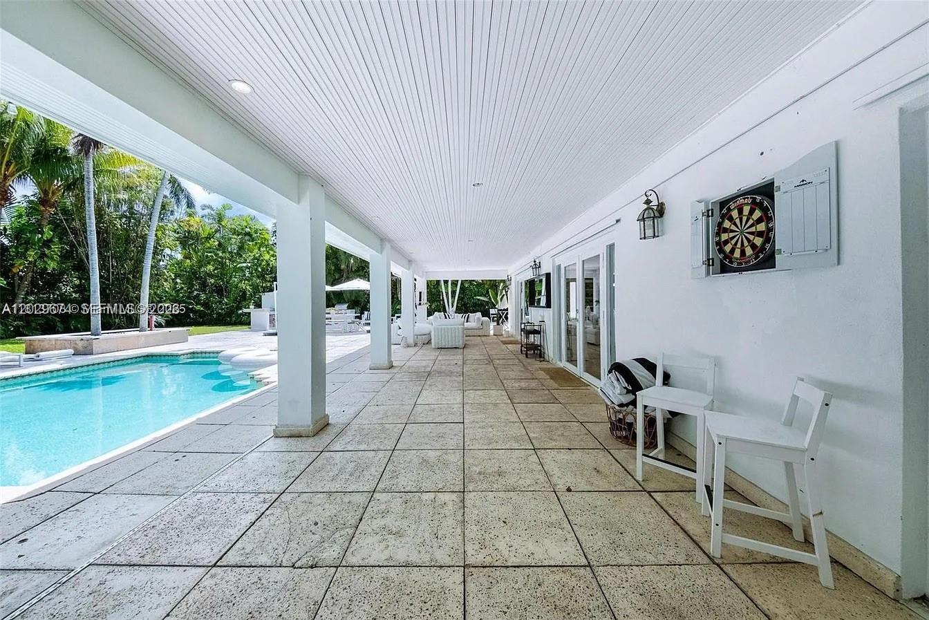 1255 NE 93rd St, Miami Shores FL 33138