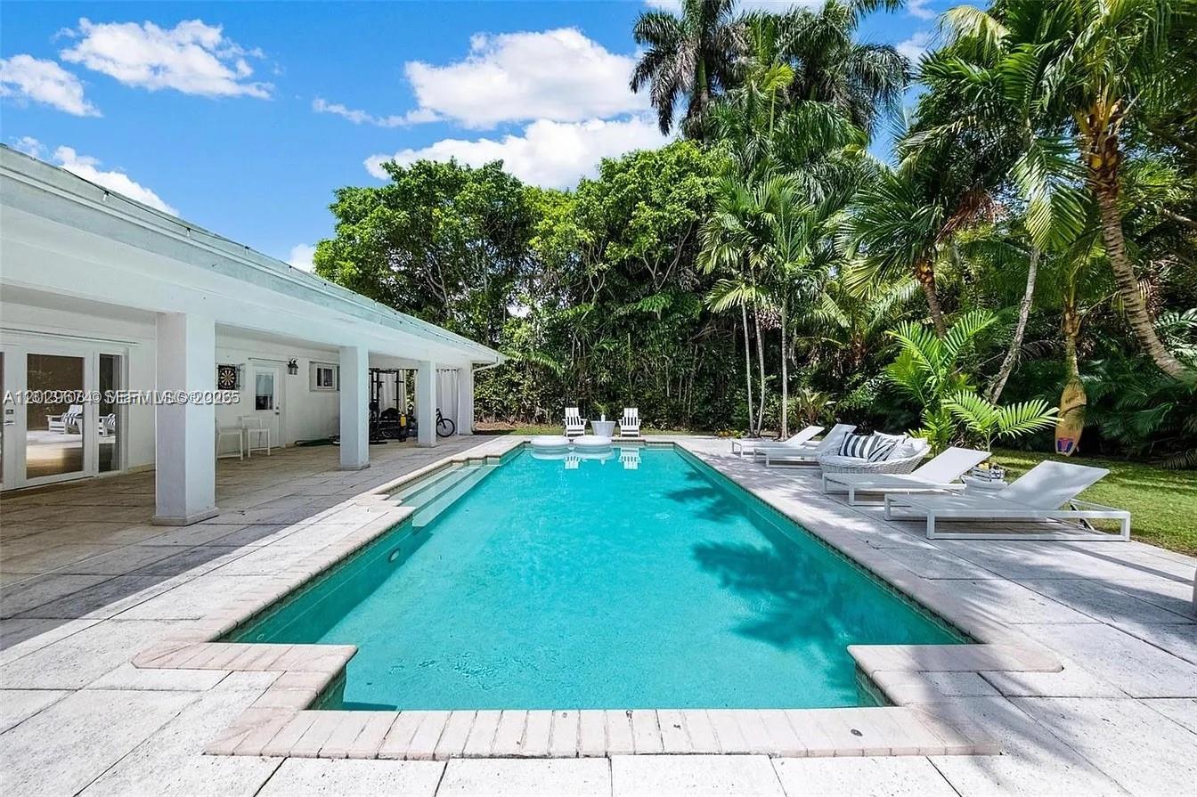 1255 NE 93rd St, Miami Shores FL 33138