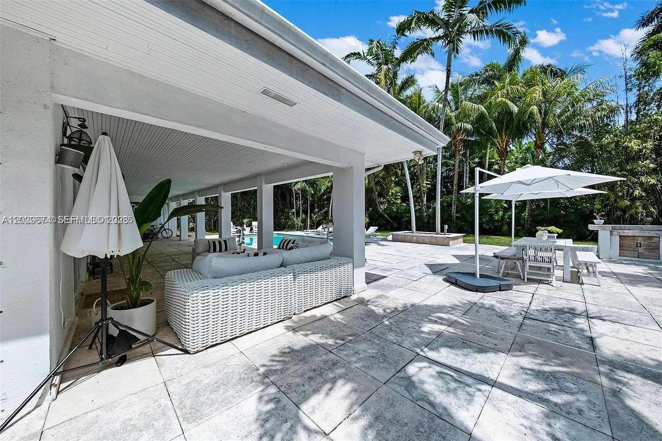 1255 NE 93rd St, Miami Shores FL 33138
