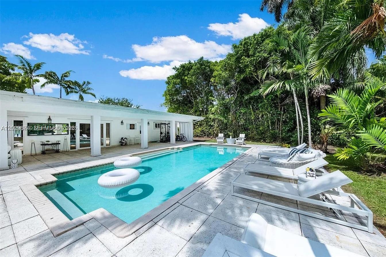 1255 NE 93rd St, Miami Shores FL 33138