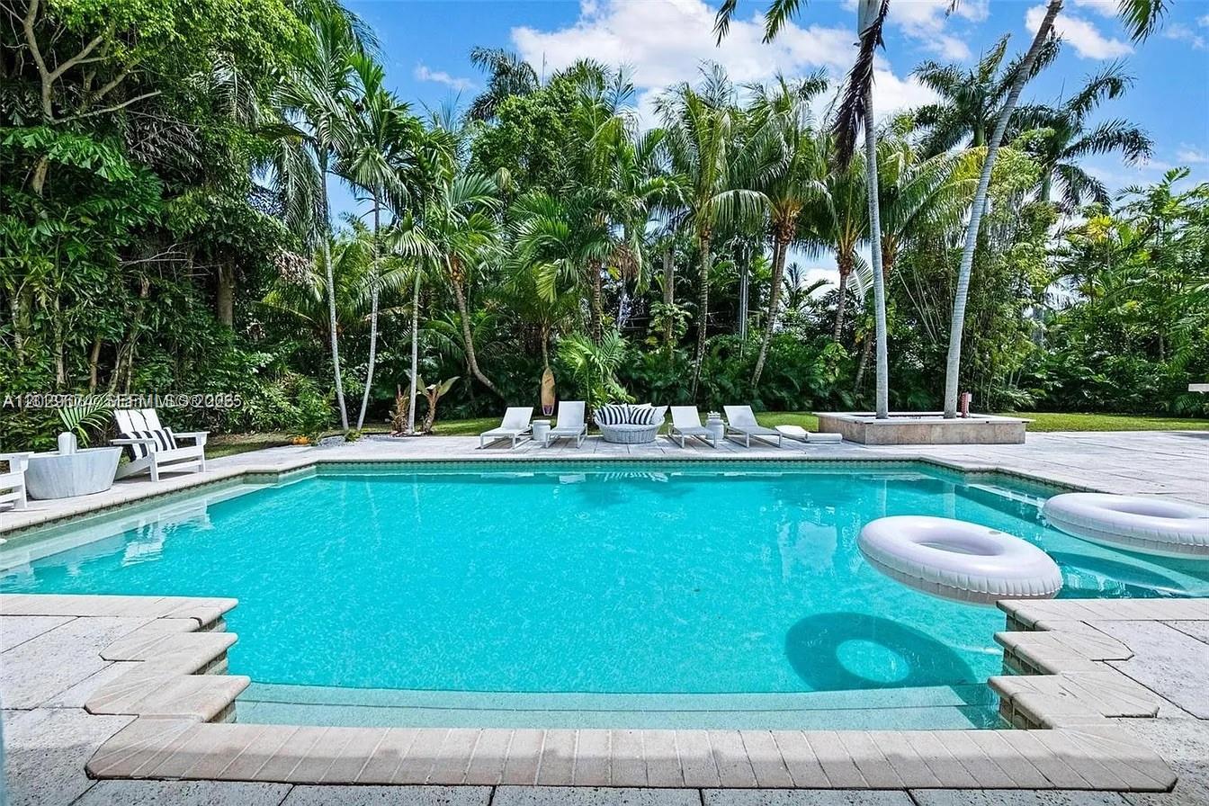 1255 NE 93rd St, Miami Shores FL 33138