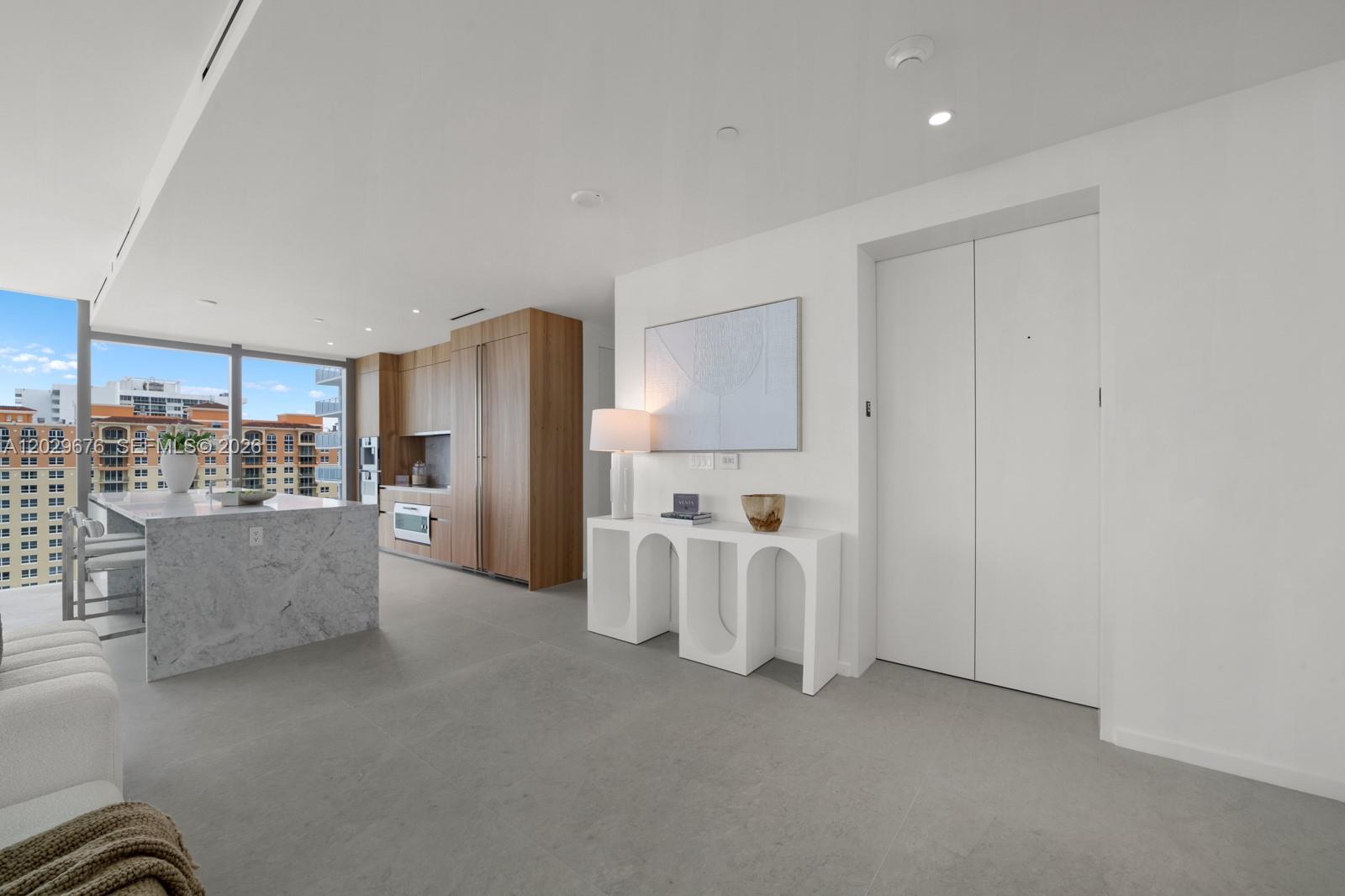 2000 S Ocean Dr #15B, Hallandale Beach FL 33009