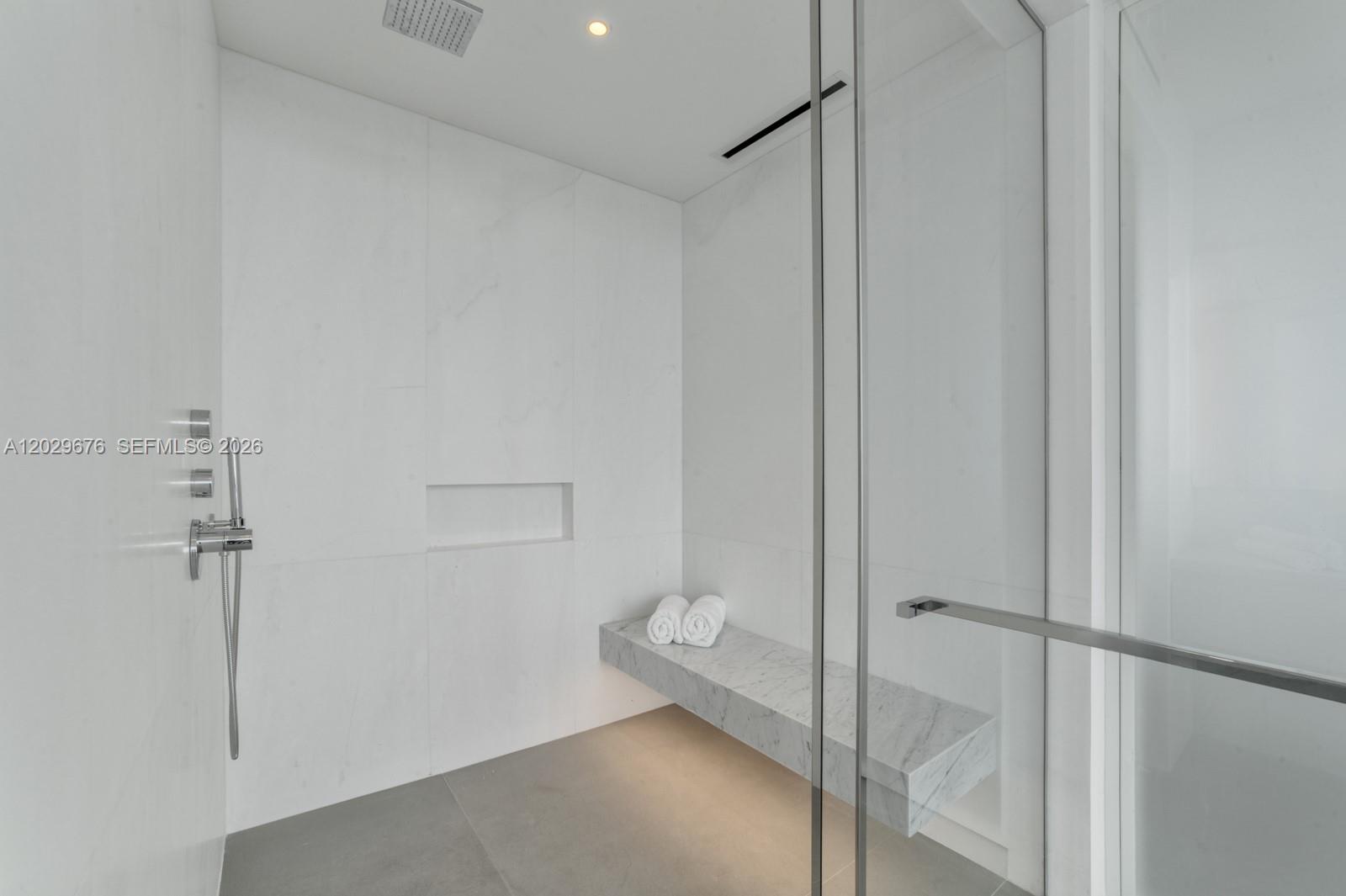 2000 S Ocean Dr #15B, Hallandale Beach FL 33009