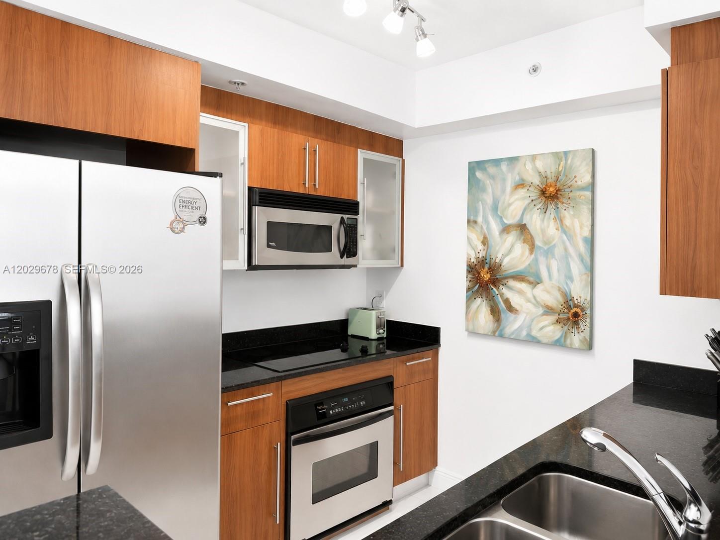 325 S Biscayne Blvd #717, Miami FL 33131
