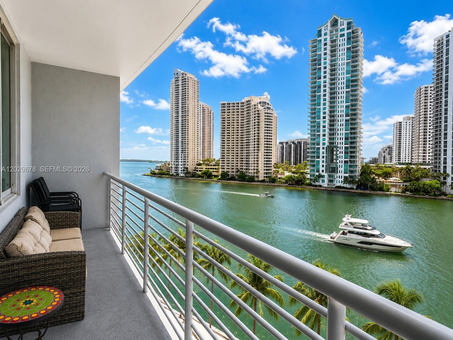 325 S Biscayne Blvd #717, Miami FL 33131