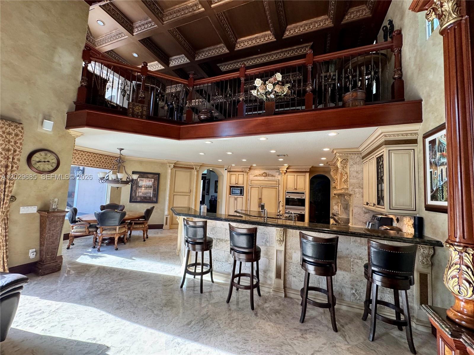 10445 Canterbury Ct, Davie FL 33328