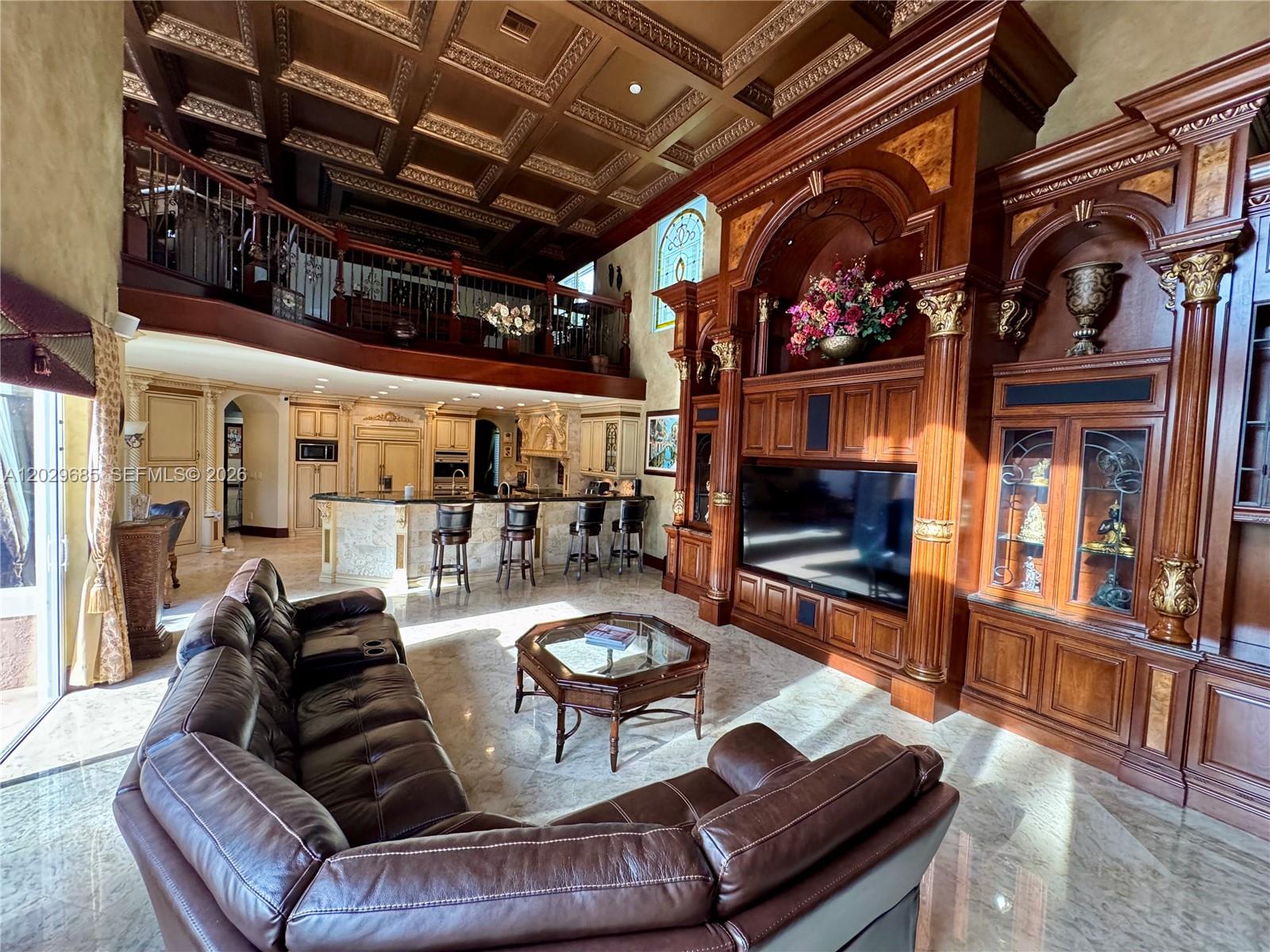 10445 Canterbury Ct, Davie FL 33328