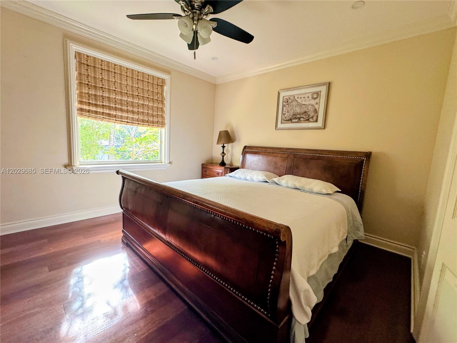 10445 Canterbury Ct, Davie FL 33328
