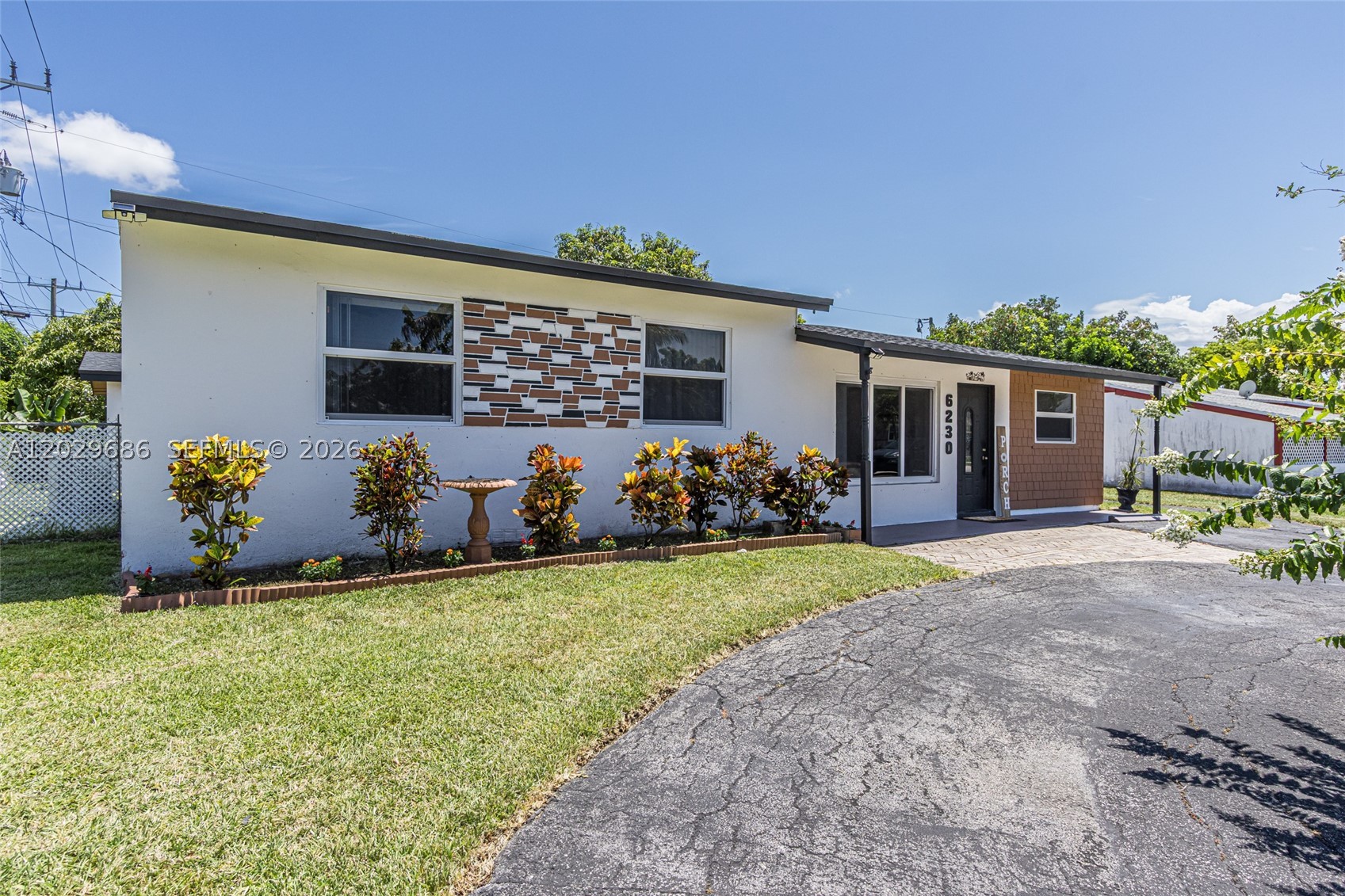 6230 SW 16th Ct, North Lauderdale FL 33068