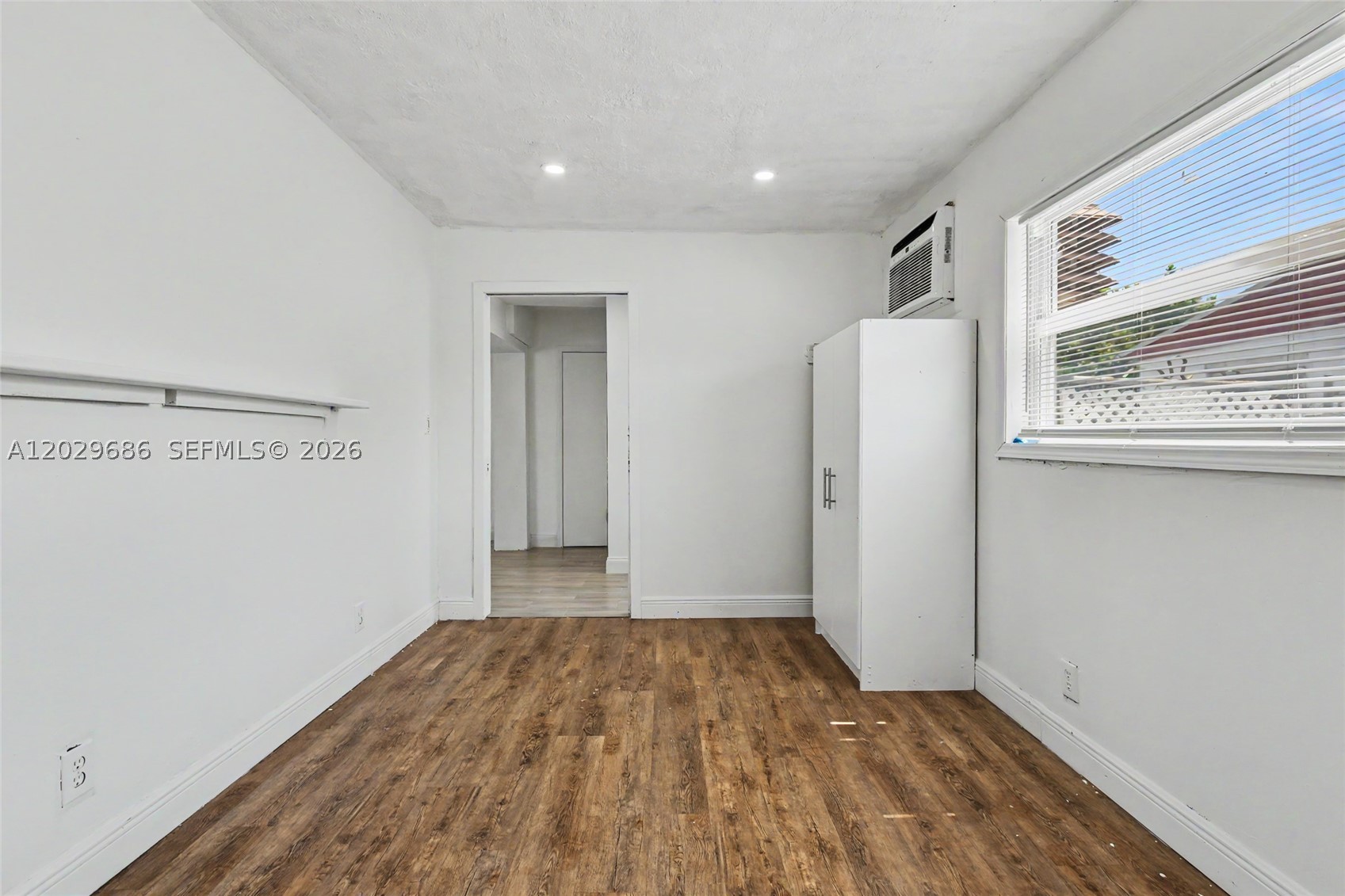 6230 SW 16th Ct, North Lauderdale FL 33068