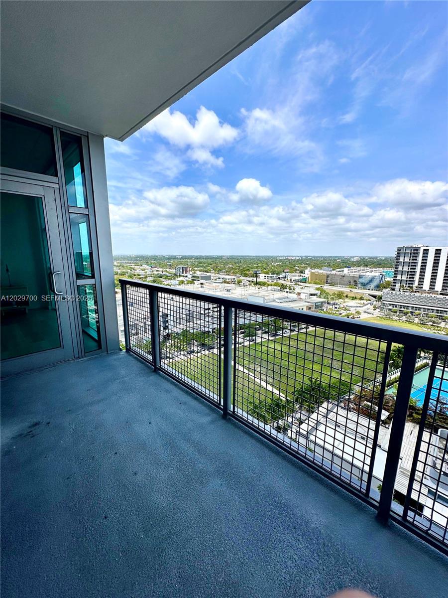 3301 NE 1st Ave #H1811, Miami FL 33137