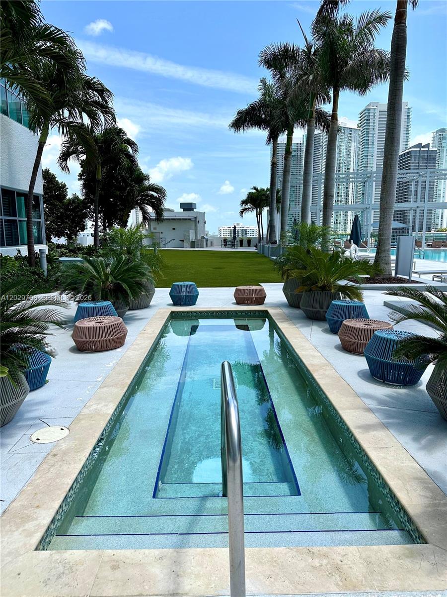 3301 NE 1st Ave #H1811, Miami FL 33137