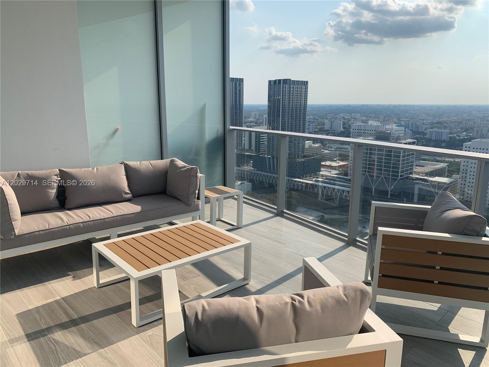 851 NE 1st Ave #3404, Miami FL 33132