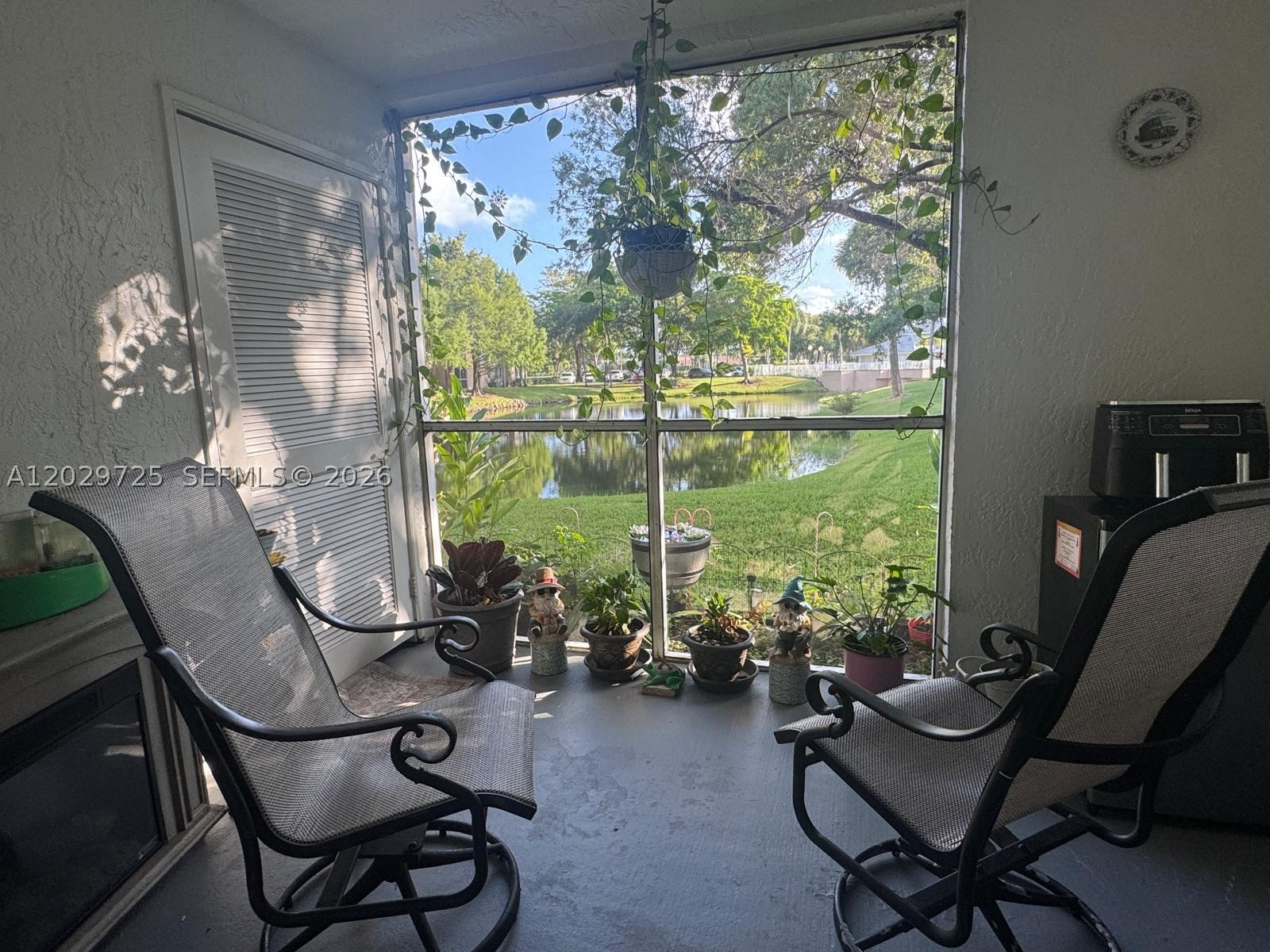 9811 Westview Dr #913, Coral Springs FL 33076