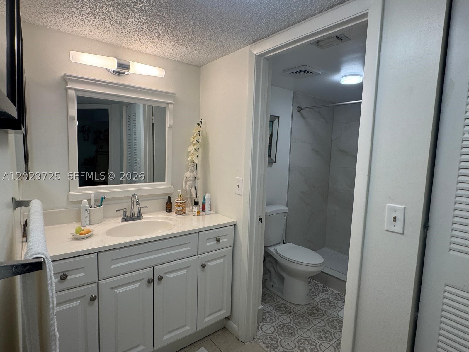 9811 Westview Dr #913, Coral Springs FL 33076