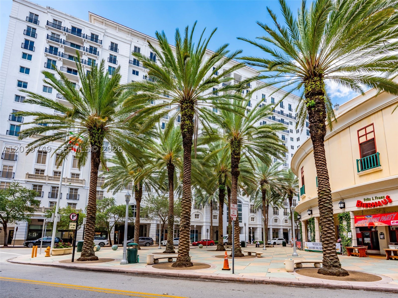 10 Aragon Ave #1013, Coral Gables FL 33134