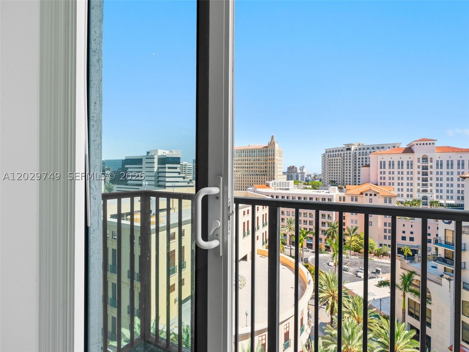 10 Aragon Ave #1013, Coral Gables FL 33134