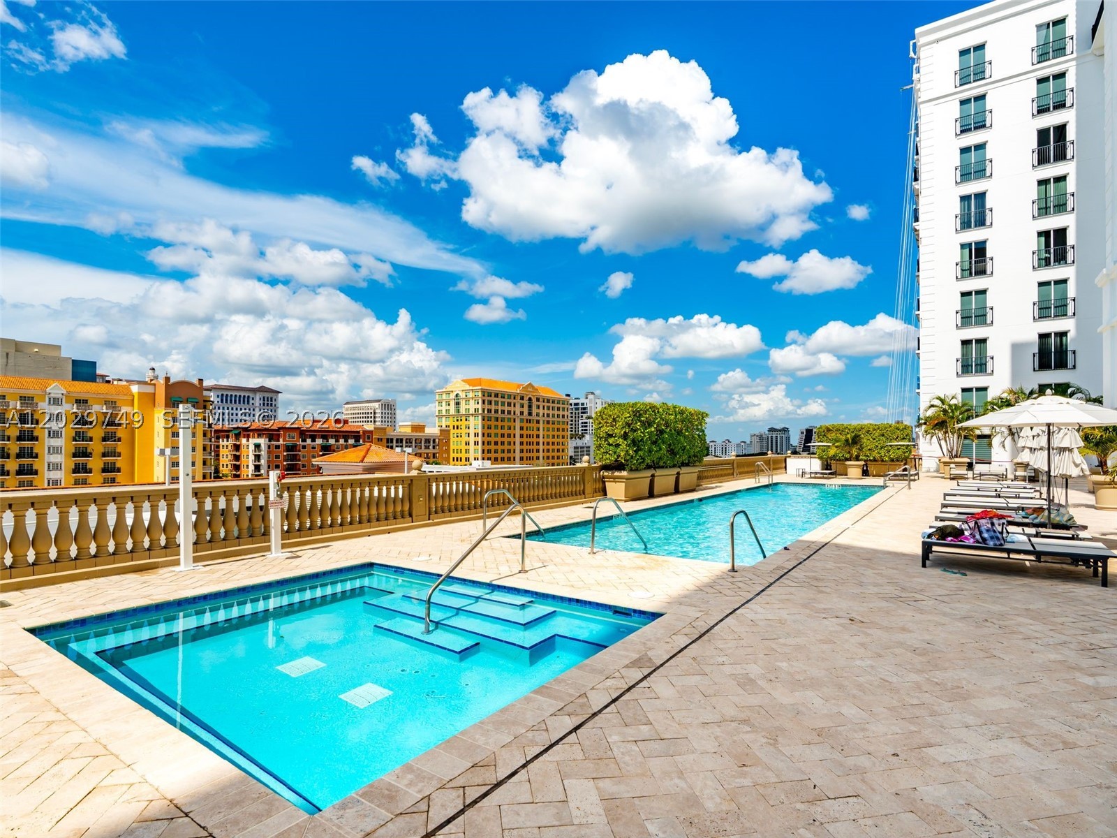 10 Aragon Ave #1013, Coral Gables FL 33134