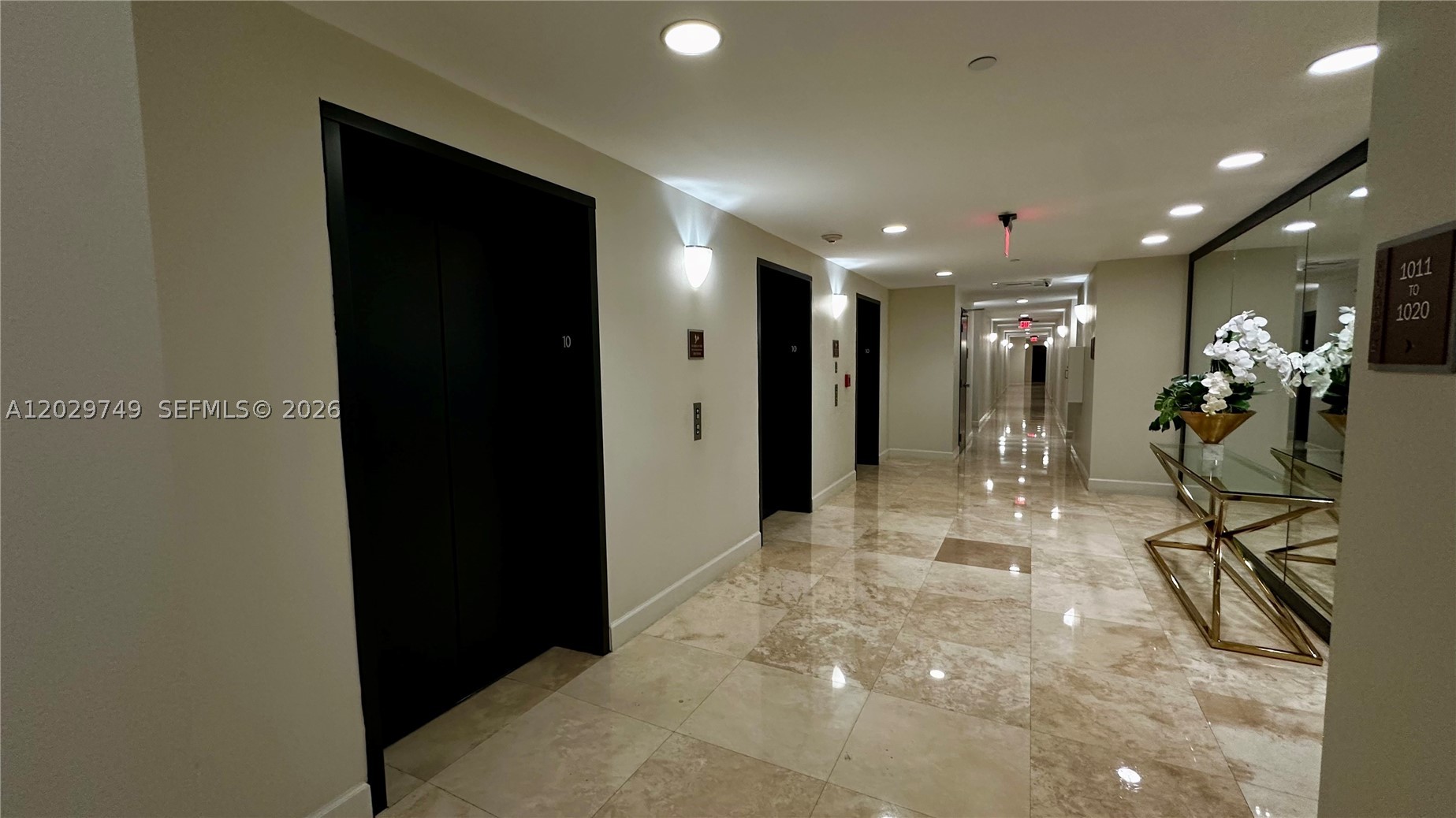 10 Aragon Ave #1013, Coral Gables FL 33134