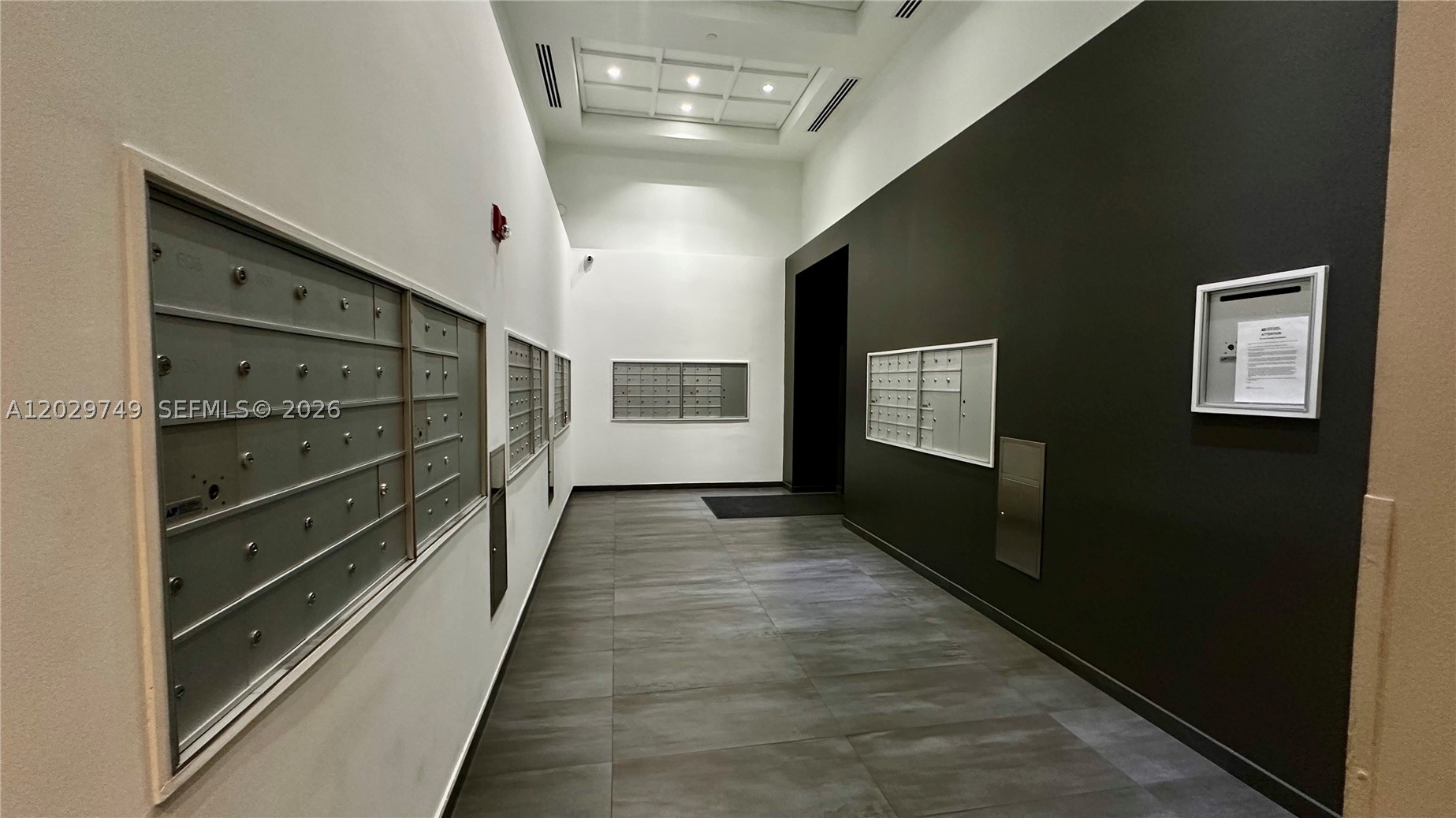 10 Aragon Ave #1013, Coral Gables FL 33134