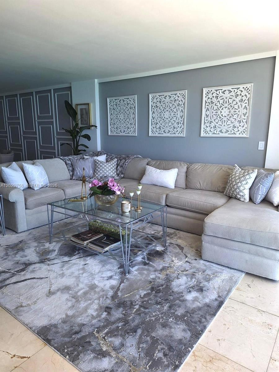 2201 S Ocean Dr #2001, Hollywood FL 33019