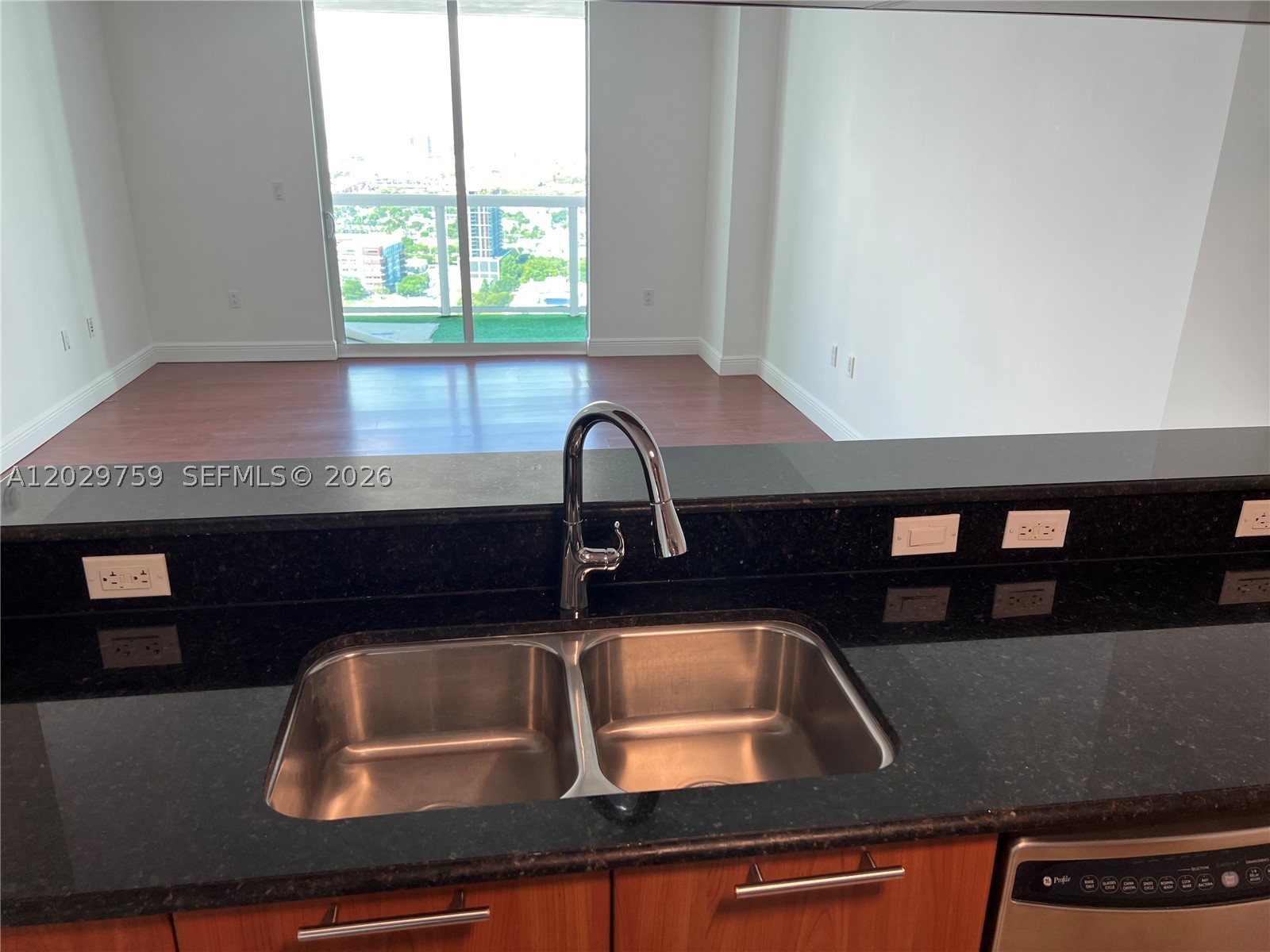 1800 N Bayshore Dr #3904, Miami FL 33132