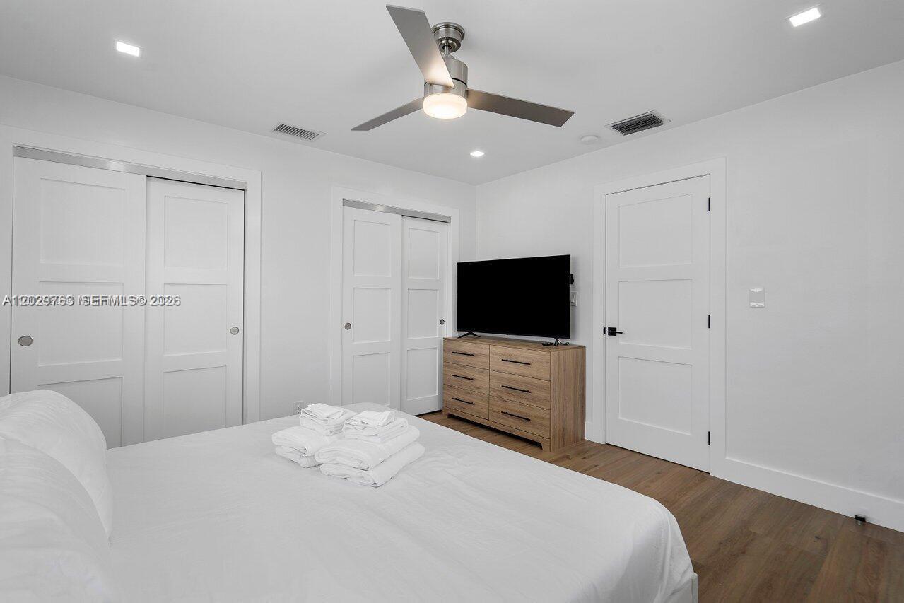6991 NE 7th Ave #0, Boca Raton FL 33487