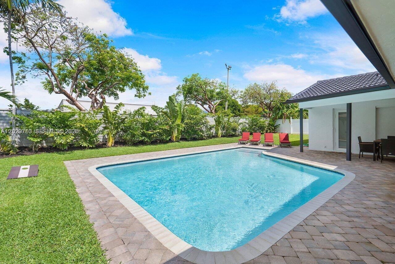 6991 NE 7th Ave #0, Boca Raton FL 33487