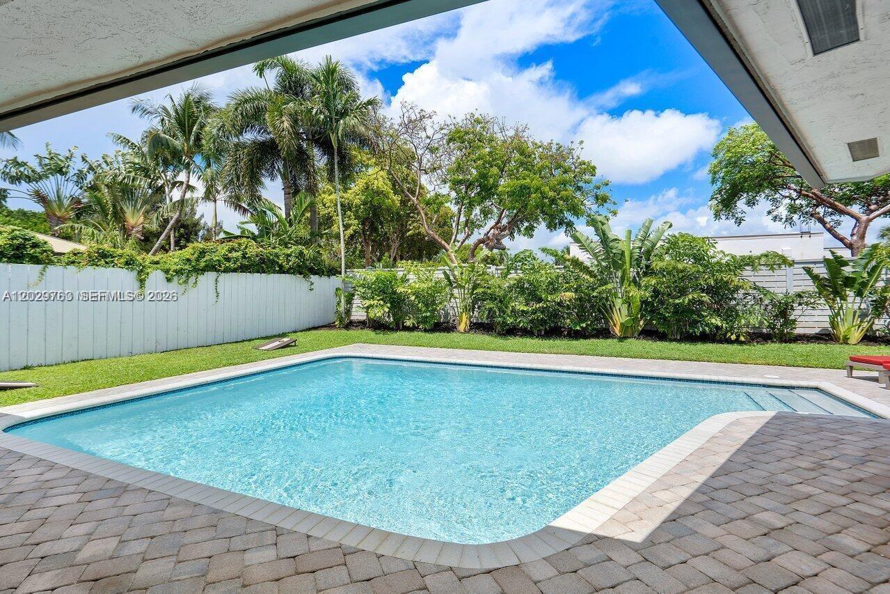6991 NE 7th Ave #0, Boca Raton FL 33487