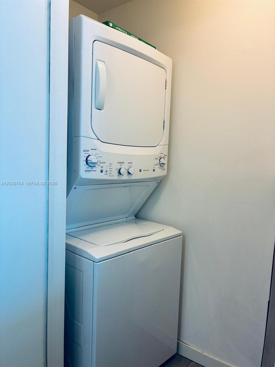 1100 S Miami Ave #3309, Miami FL 33130