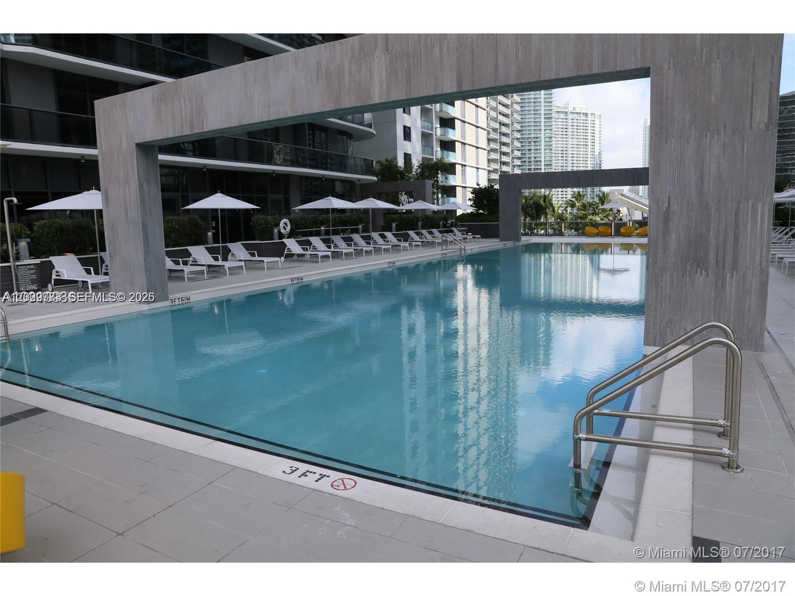 55 SW 9th St #3409, Miami FL 33130