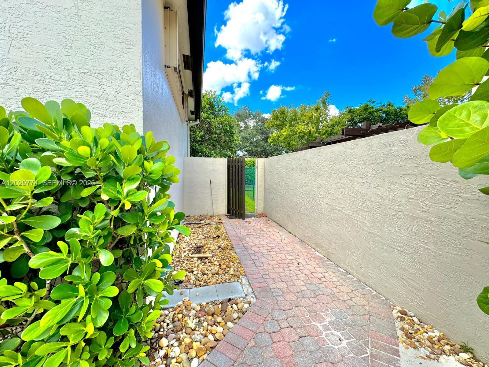280 SW 167th Ave #0, Pembroke Pines FL 33027