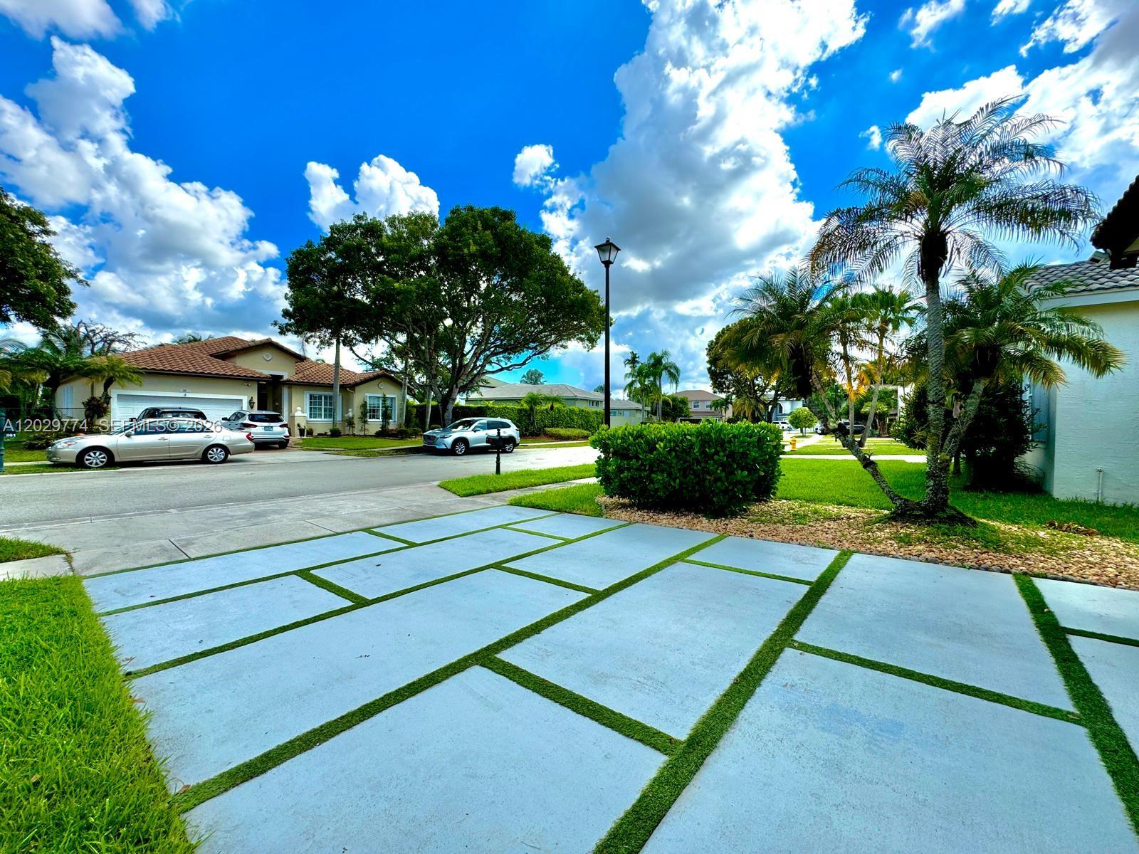280 SW 167th Ave #0, Pembroke Pines FL 33027