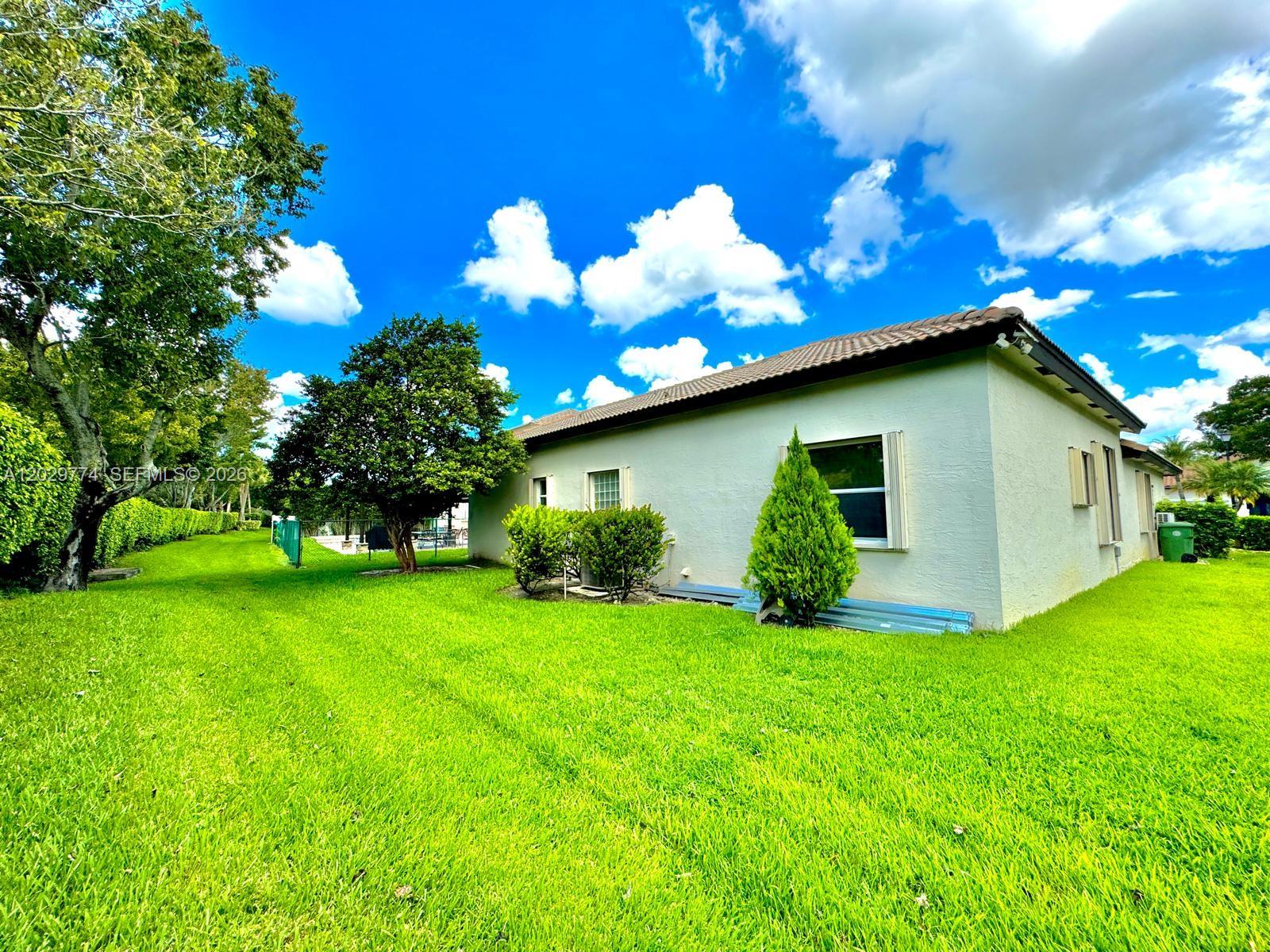 280 SW 167th Ave #0, Pembroke Pines FL 33027