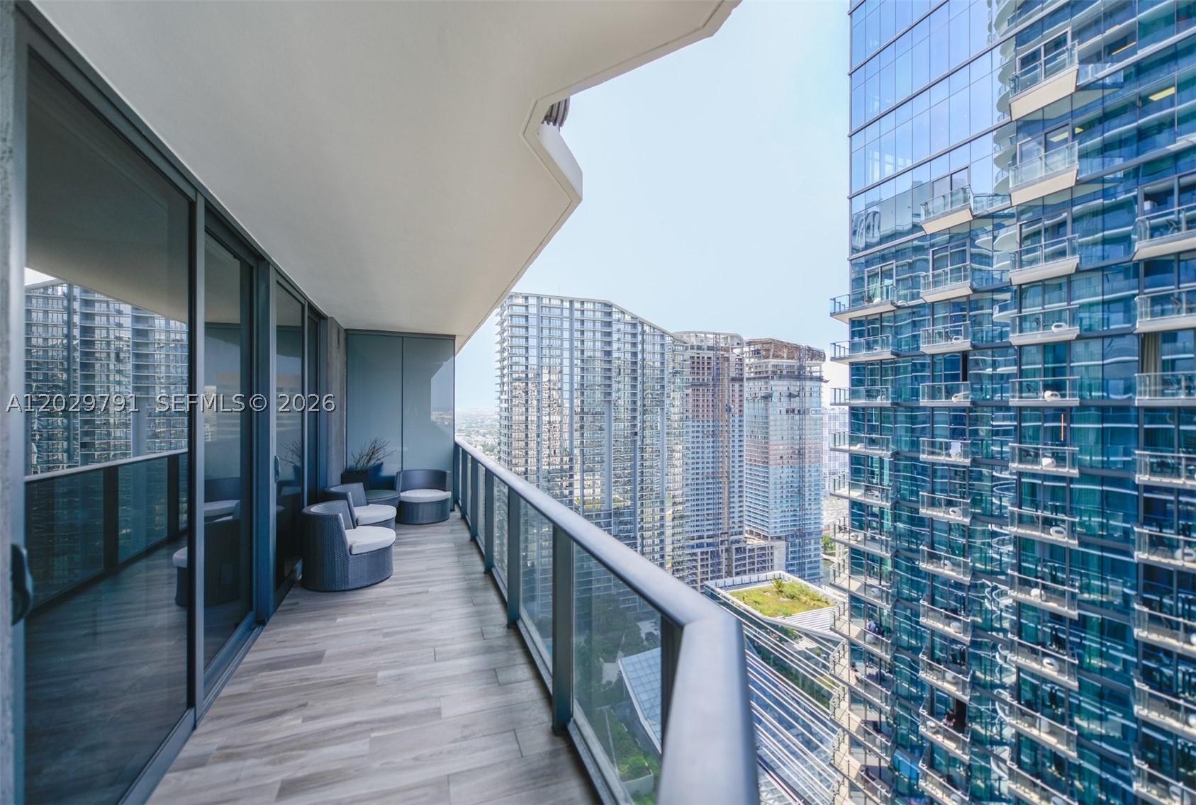 801 S Miami Ave #3706, Miami FL 33130