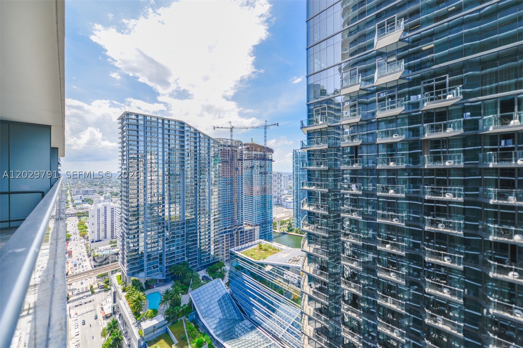 801 S Miami Ave #3706, Miami FL 33130