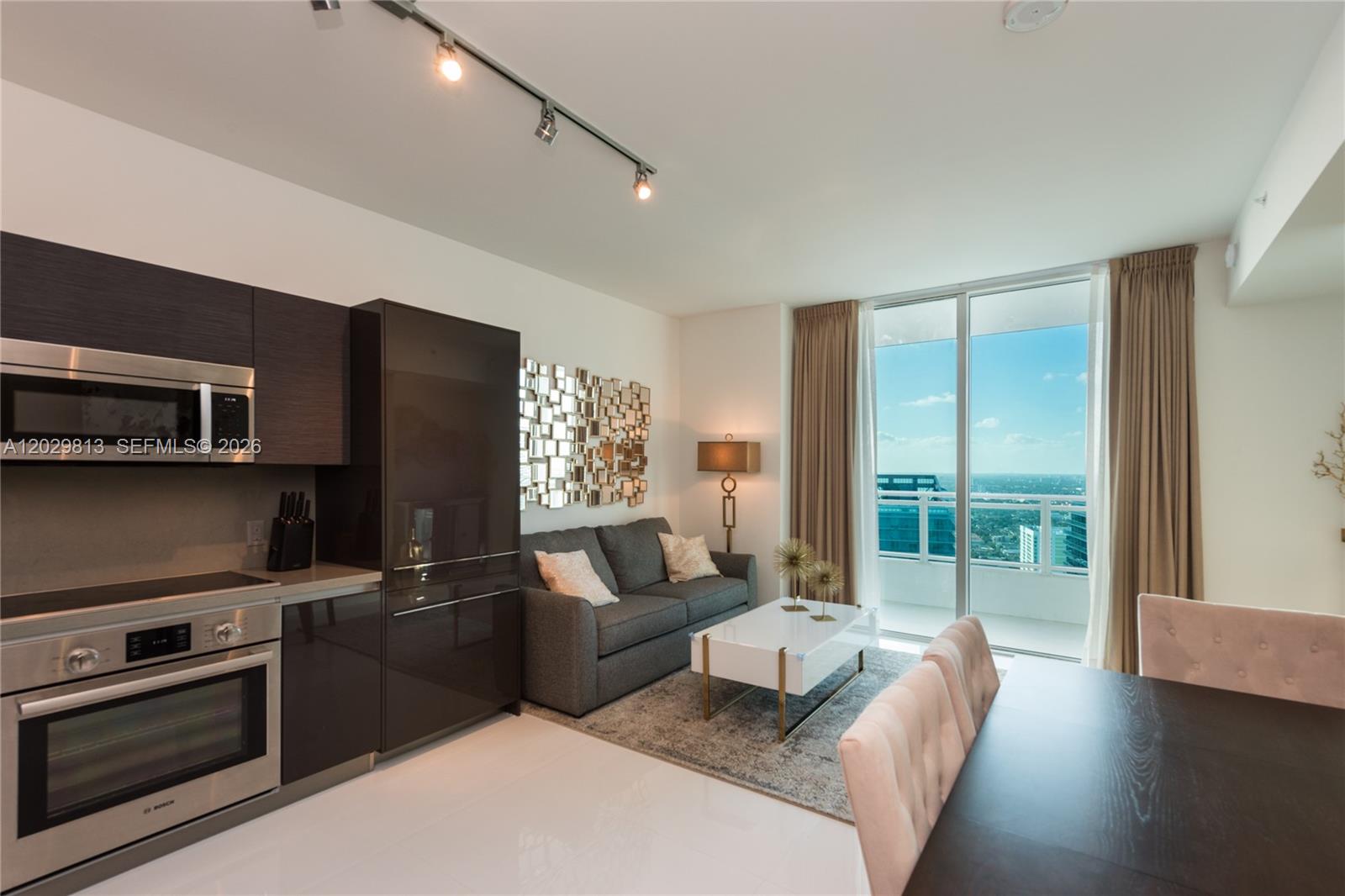 1080 Brickell Ave #4105, Miami FL 33131