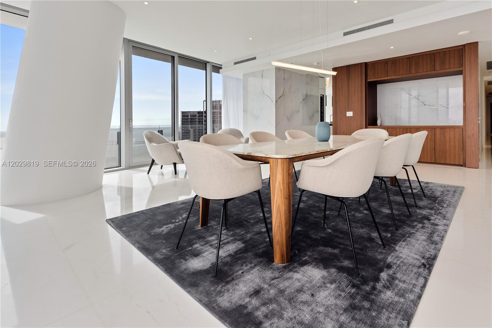 300 E Biscayne Blvd Way #5101, Miami FL 33131