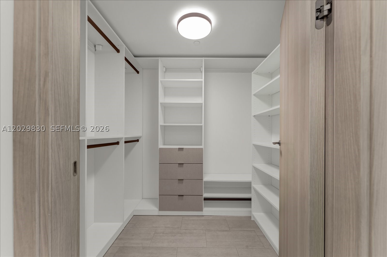 1000 Brickell Plaza #3602, Miami FL 33131