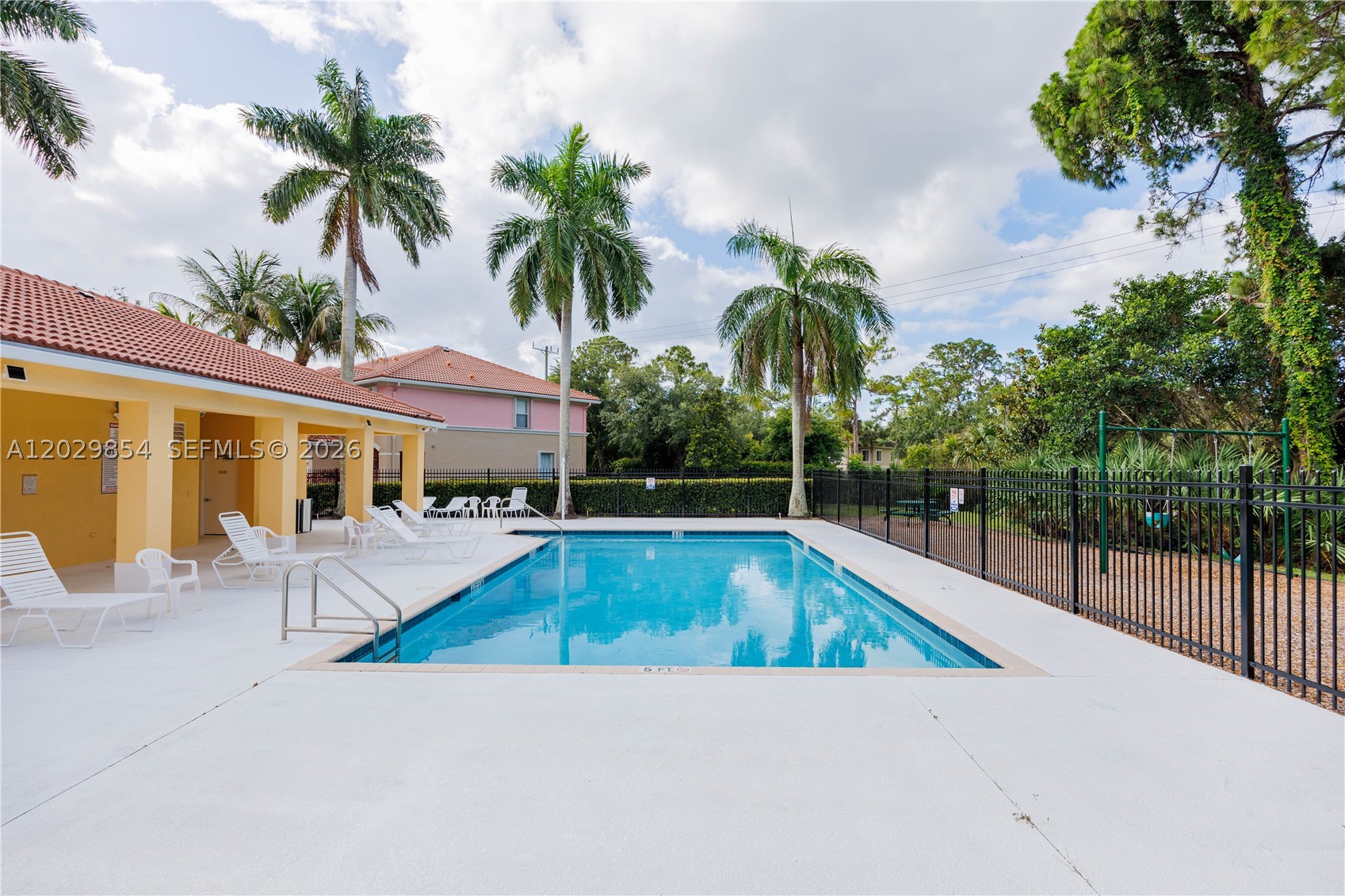 1606 Seminole Palms Dr, Green Acres FL 33463